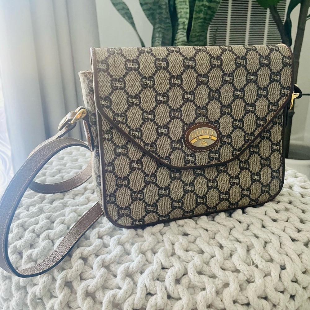 Gucci Plus Vintage crossbody bag